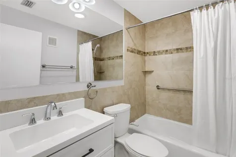 114 Dogwood Circle Seminole FL 33777