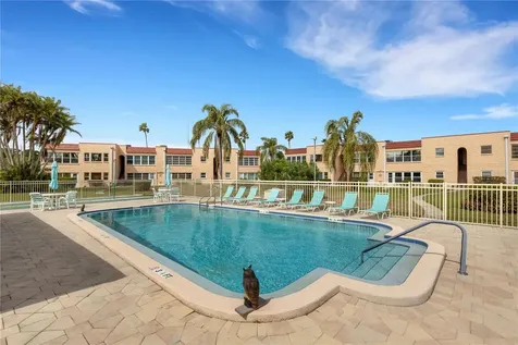 114 Dogwood Circle Seminole FL 33777