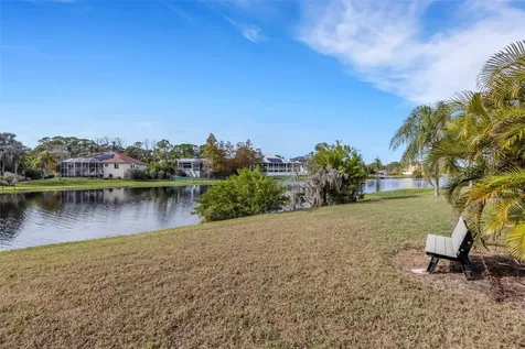 114 Dogwood Circle Seminole FL 33777