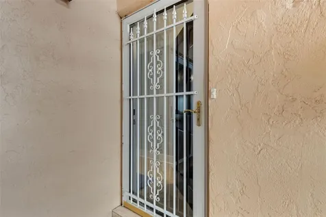114 Dogwood Circle Seminole FL 33777