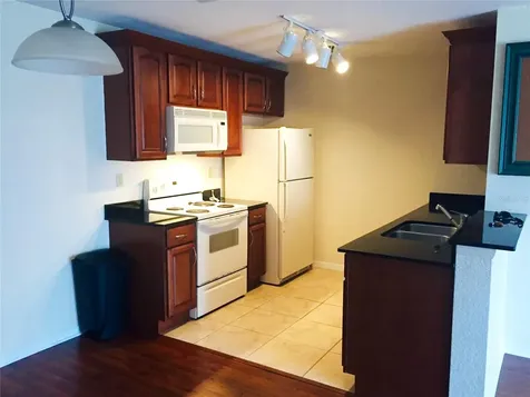 10263 Gandy Boulevard N St Petersburg FL 33702