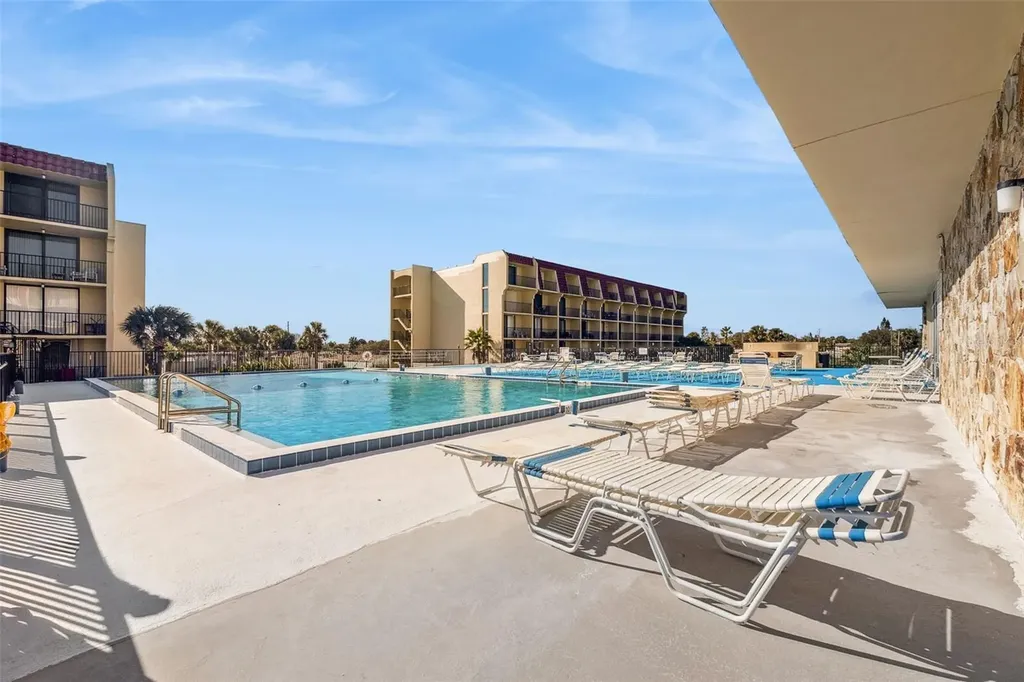 1441 N Atlantic Avenue Daytona Beach FL 32118