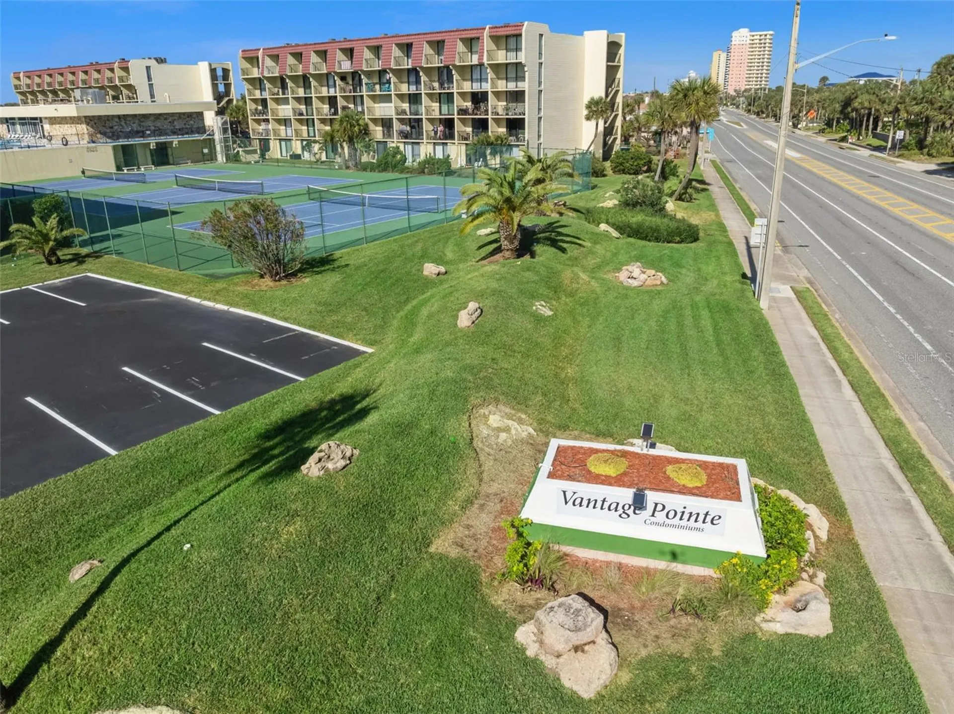 1441 N Atlantic Avenue Daytona Beach FL 32118
