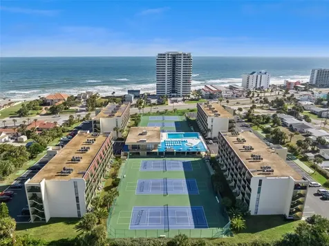1441 N Atlantic Avenue Daytona Beach FL 32118