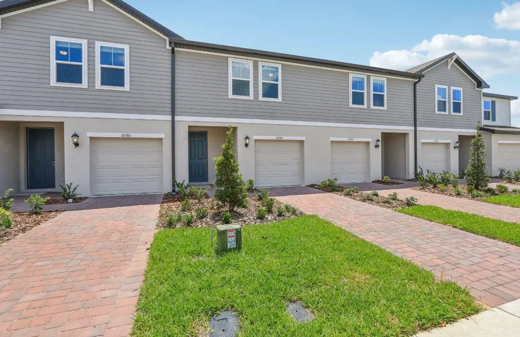 16390 Bird Of Paradise Avenue Clermont FL 34714