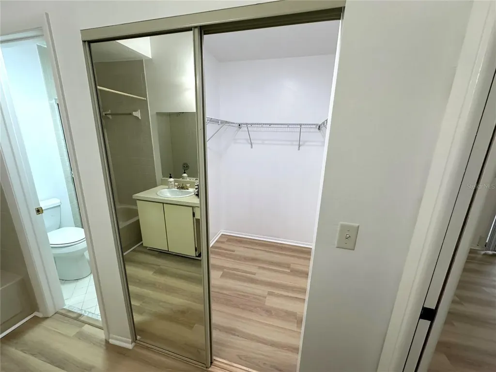 525 Oak Terrace Altamonte Springs FL 32701