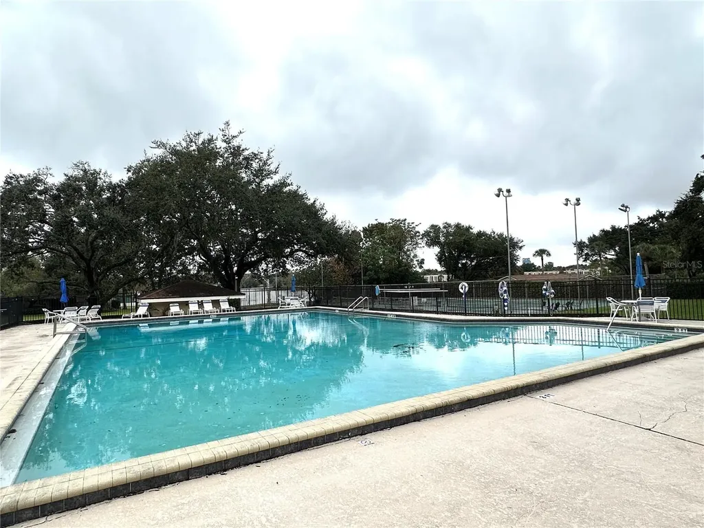 525 Oak Terrace Altamonte Springs FL 32701