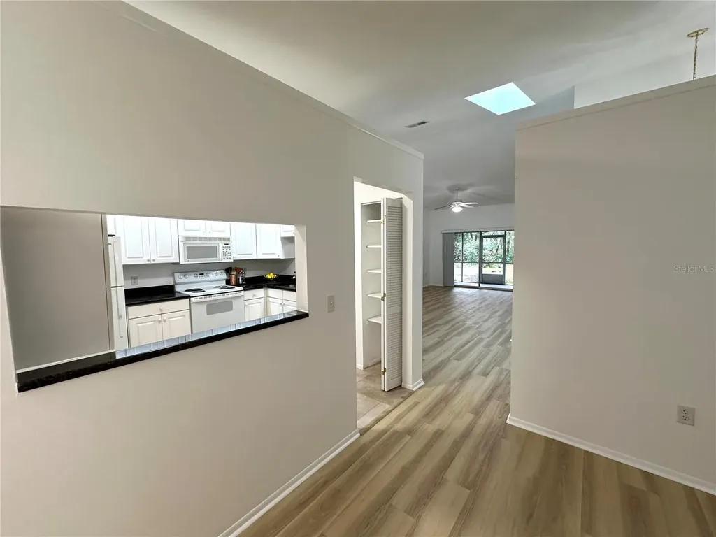 525 Oak Terrace Altamonte Springs FL 32701