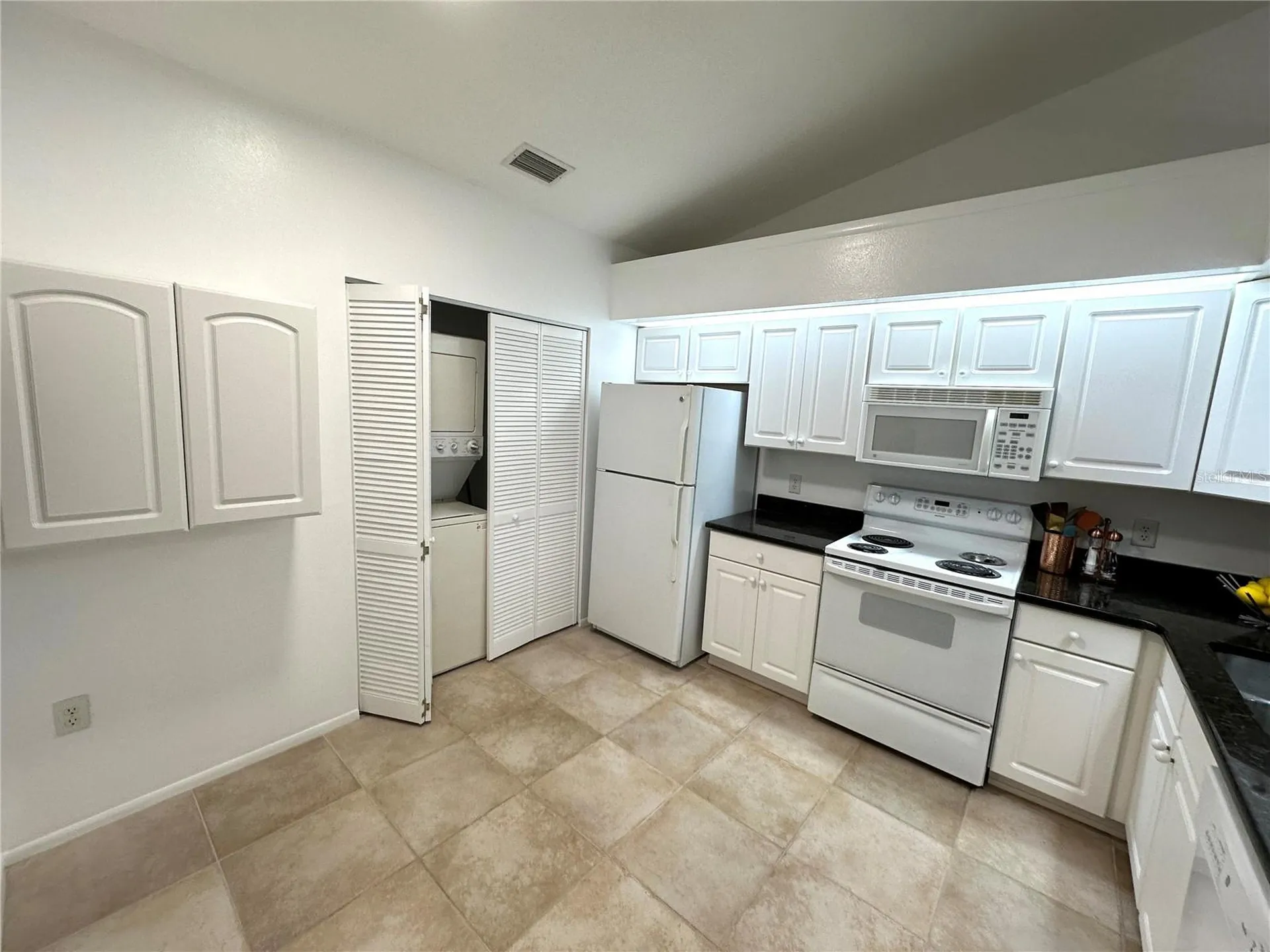 525 Oak Terrace Altamonte Springs FL 32701