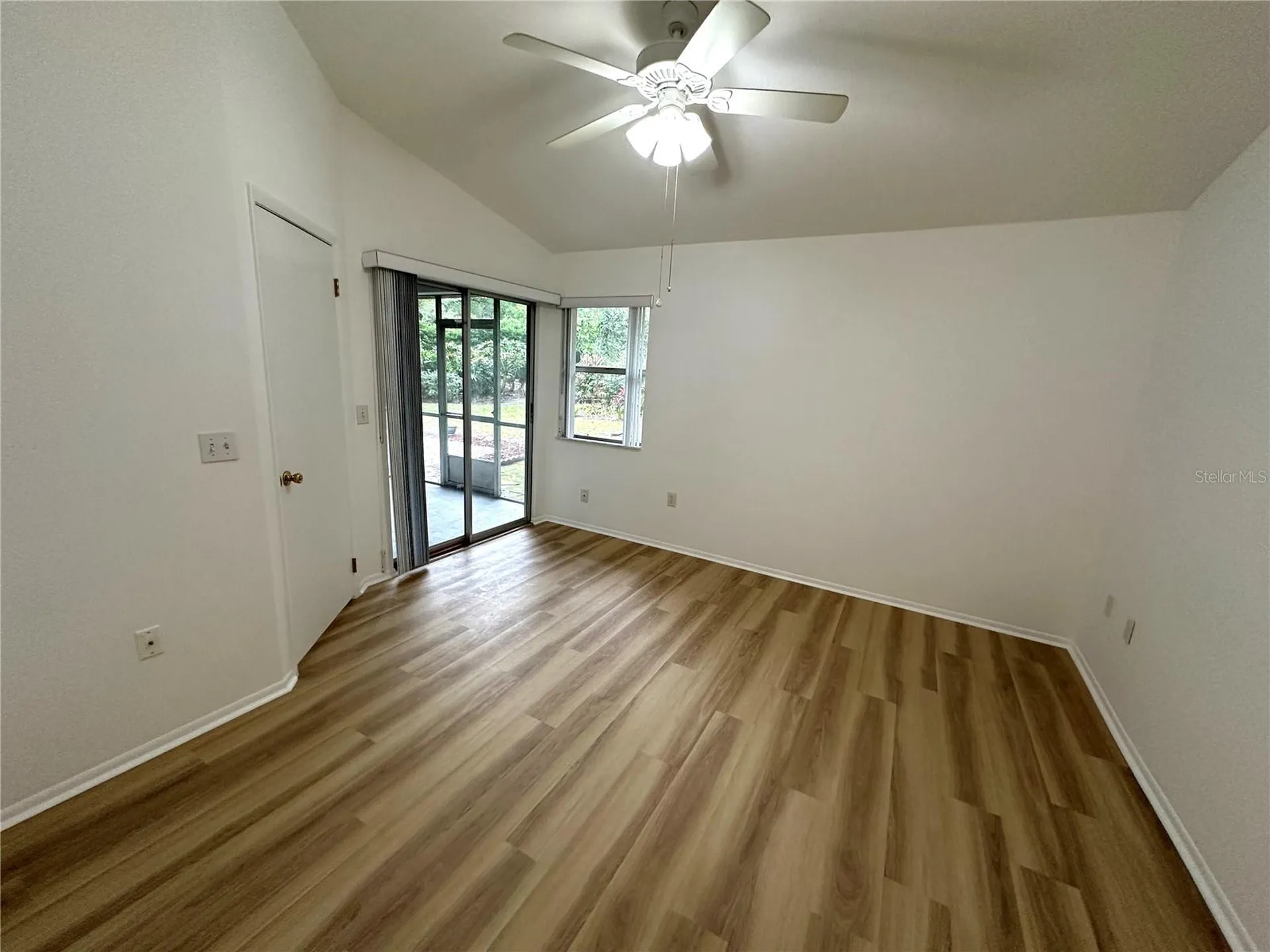 525 Oak Terrace Altamonte Springs FL 32701