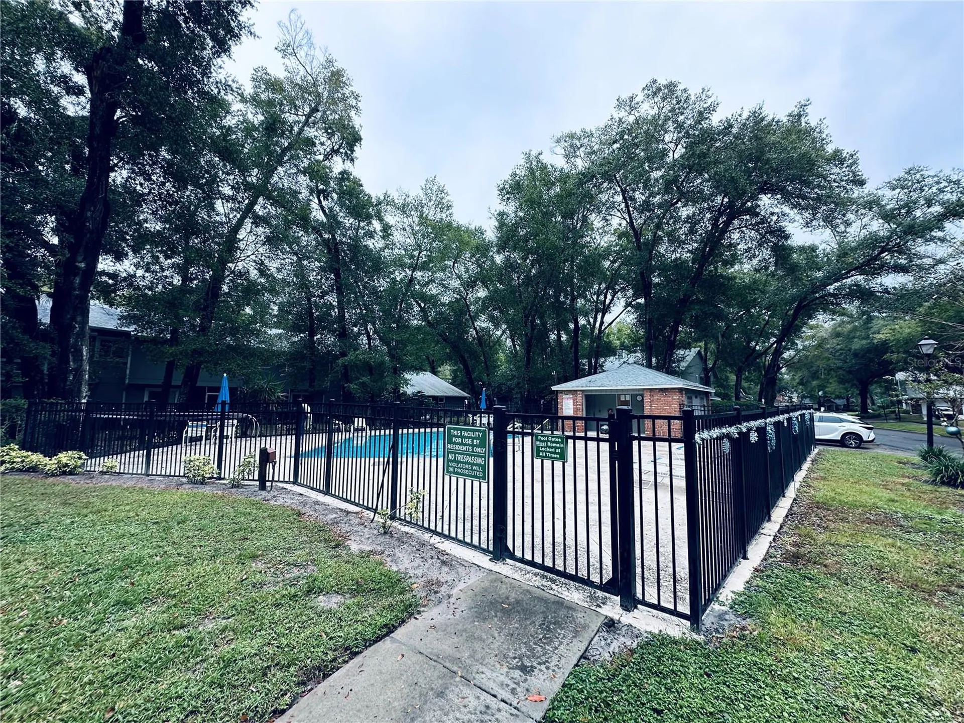 525 Oak Terrace Altamonte Springs FL 32701