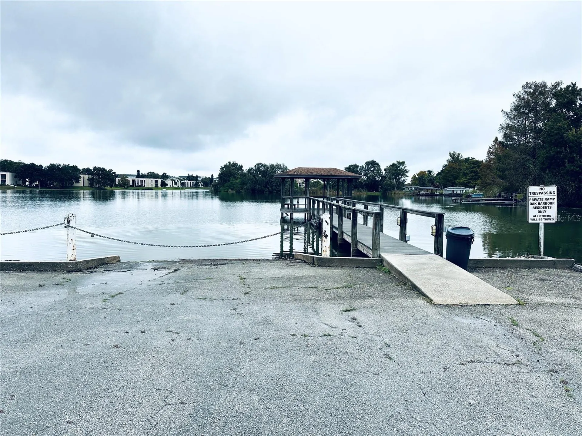 525 Oak Terrace Altamonte Springs FL 32701