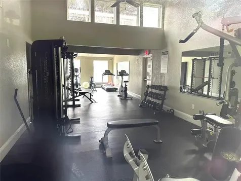 525 Oak Terrace Altamonte Springs FL 32701