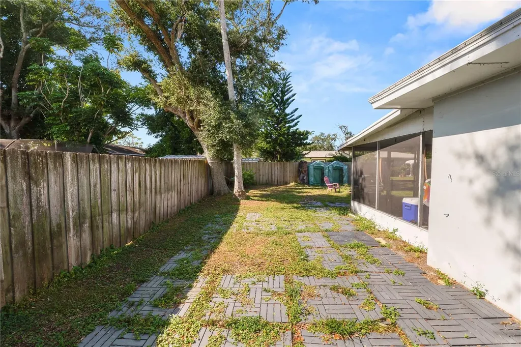 1826 Bonnie Gail Street Largo FL 33774