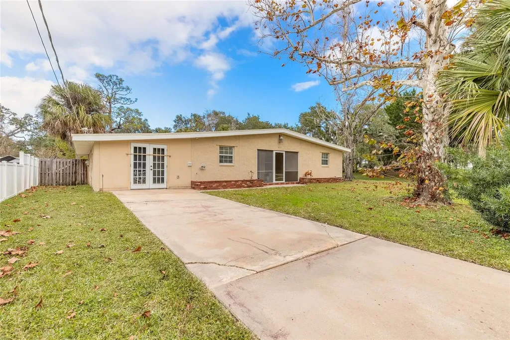 223 Charles Street Port Orange FL 32129