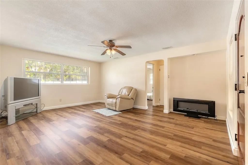 223 Charles Street Port Orange FL 32129