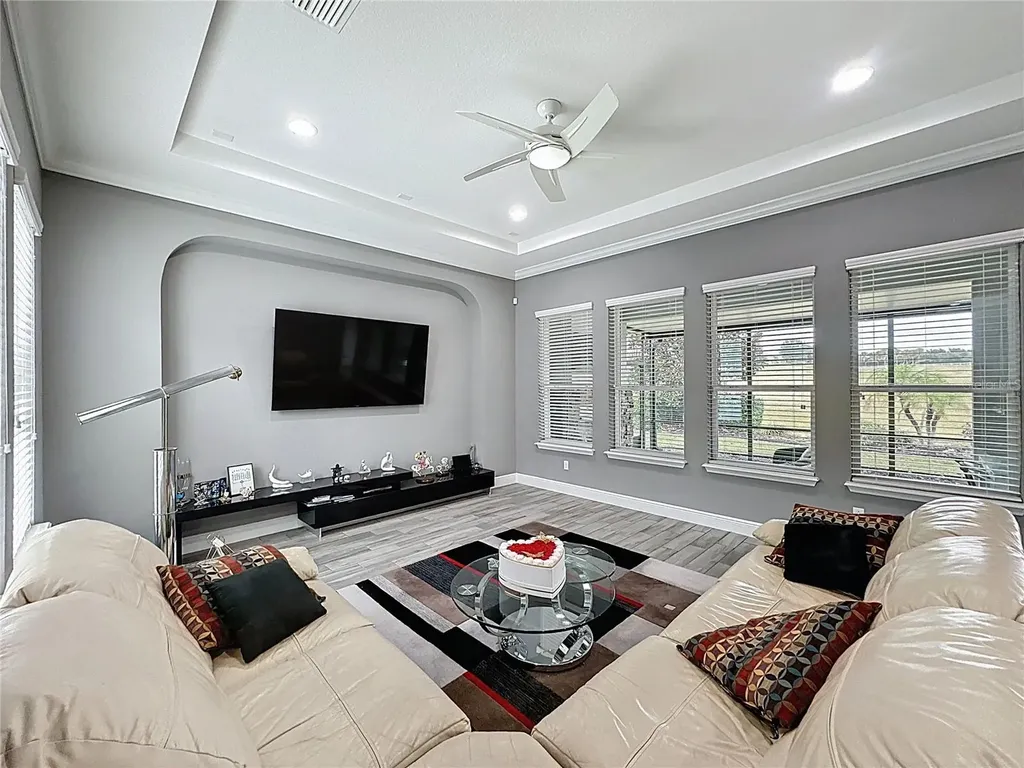 107 Balmy Coast Road Groveland FL 34736