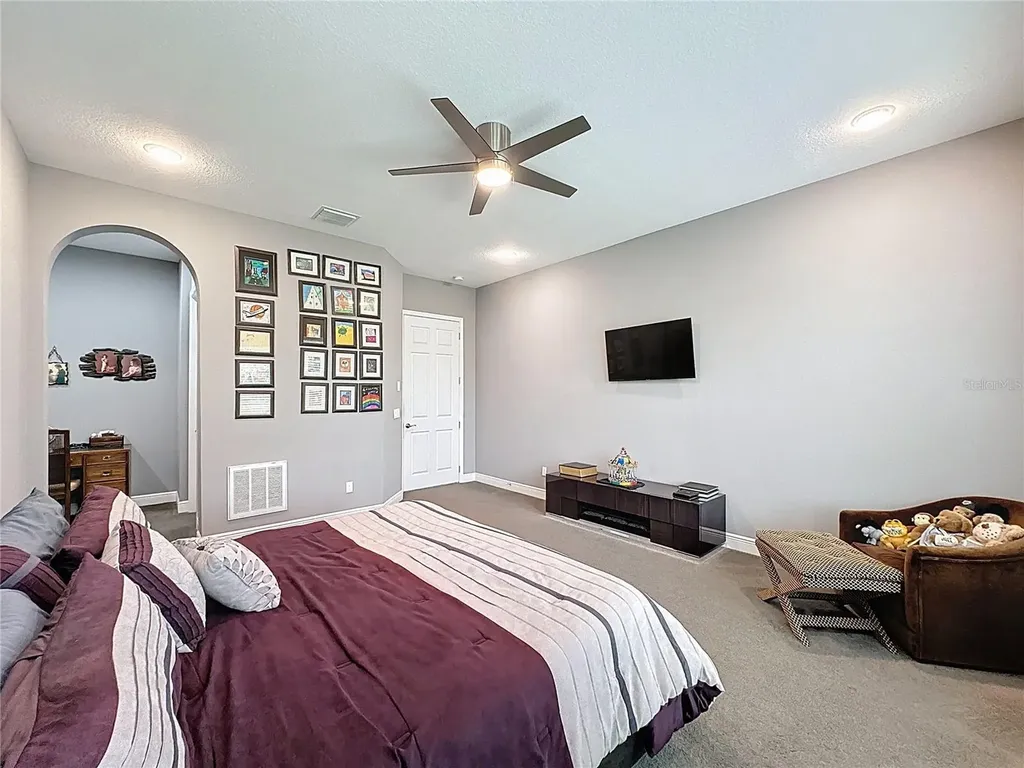 107 Balmy Coast Road Groveland FL 34736