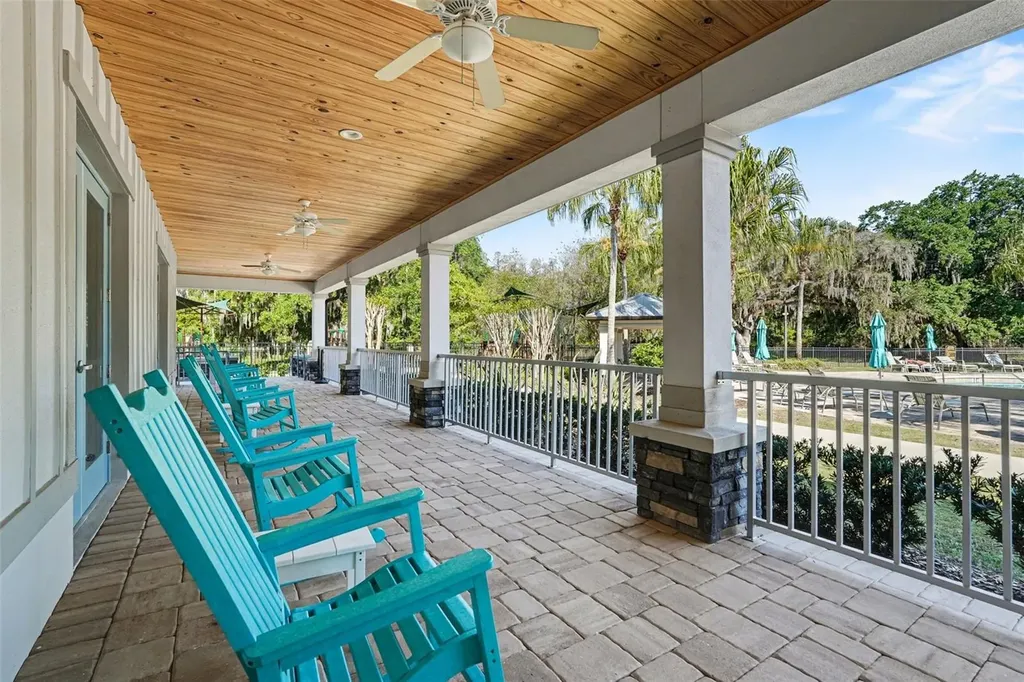 19206 Briarbrook Drive Tampa FL 33647