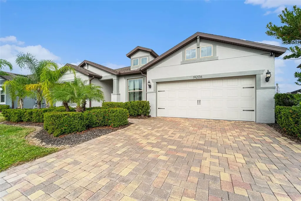 19206 Briarbrook Drive Tampa FL 33647