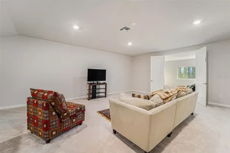19206 Briarbrook Drive Tampa FL 33647