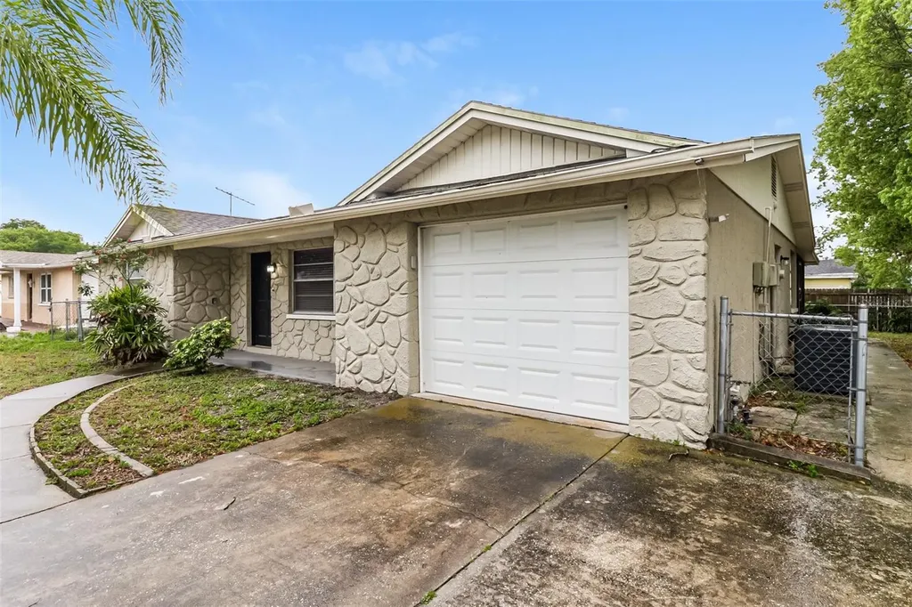 7004 Mayfield Drive Port Richey FL 34668