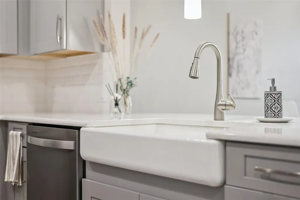 7565 Laureate Boulevard Orlando FL 32827