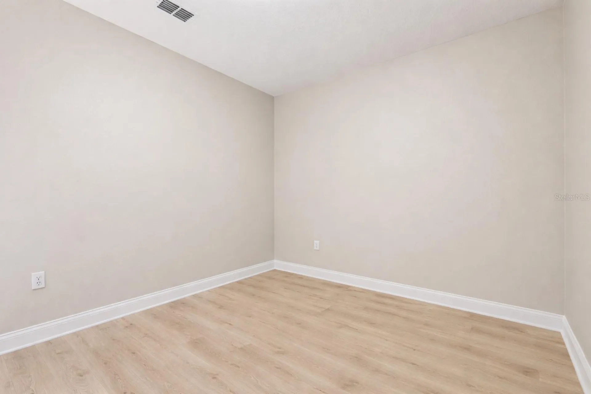 7565 Laureate Boulevard Orlando FL 32827
