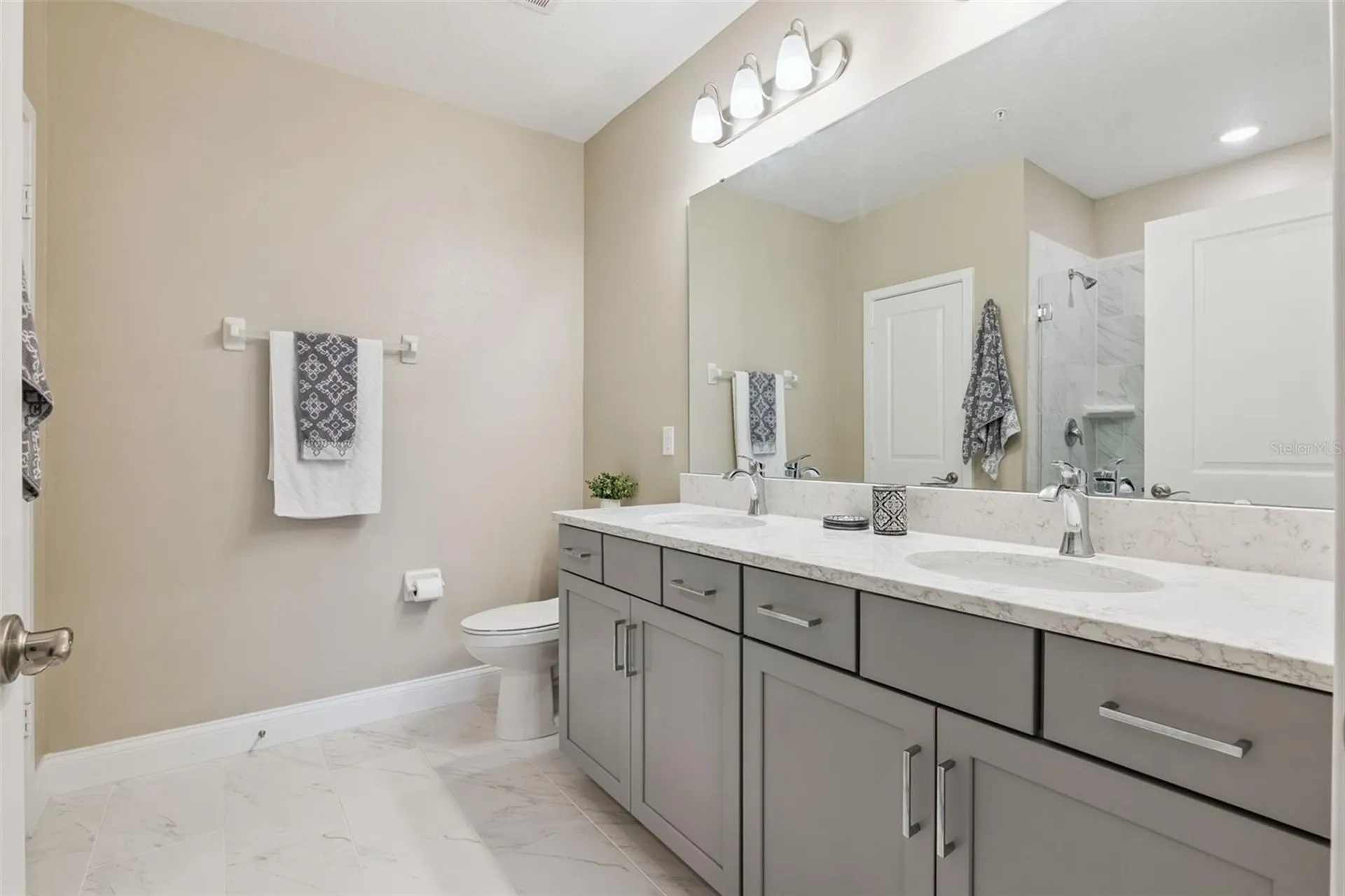7565 Laureate Boulevard Orlando FL 32827