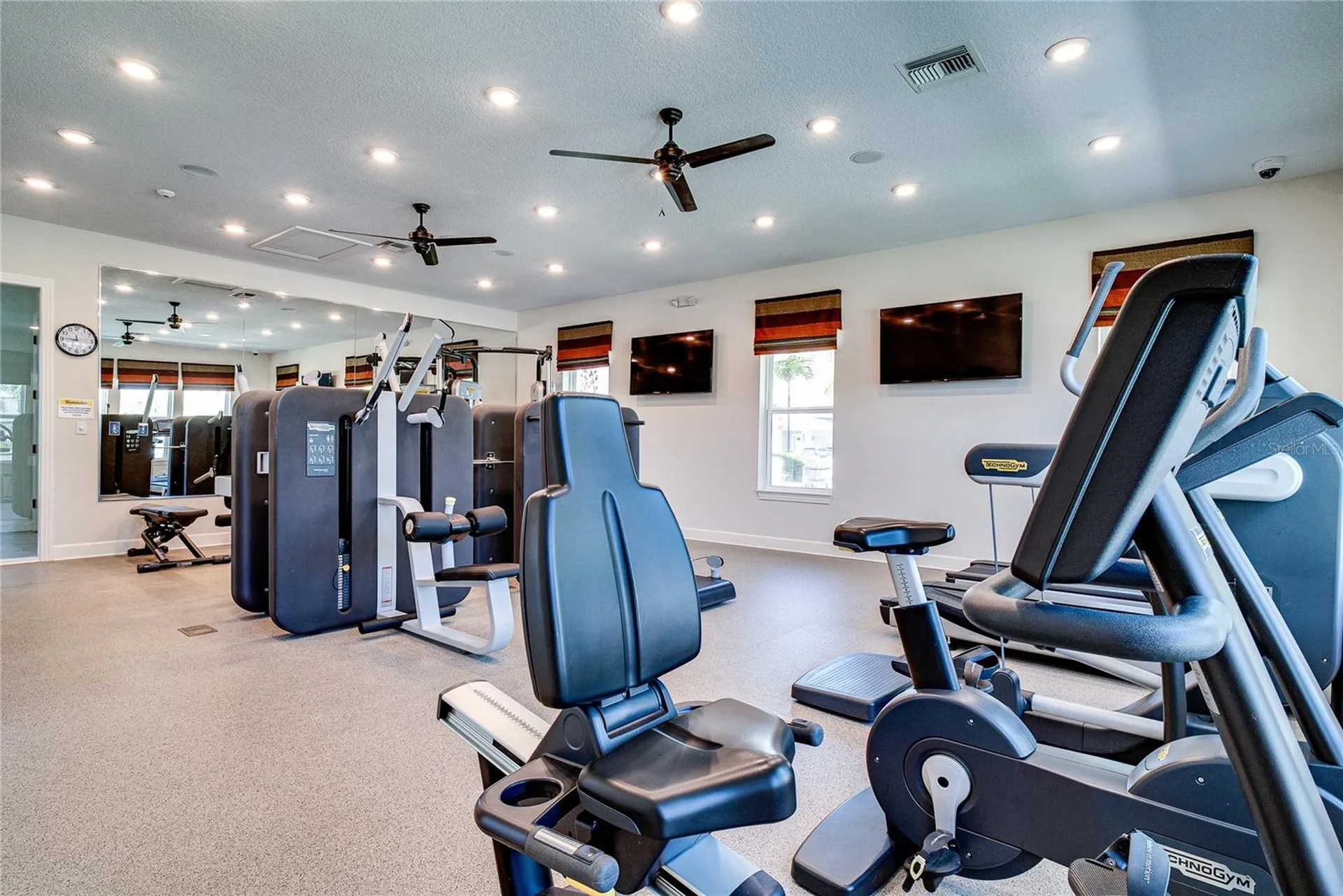 7565 Laureate Boulevard Orlando FL 32827