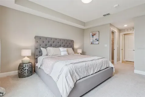 7565 Laureate Boulevard Orlando FL 32827