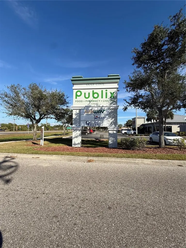 7358 Pinedale Drive Port Charlotte FL 33981
