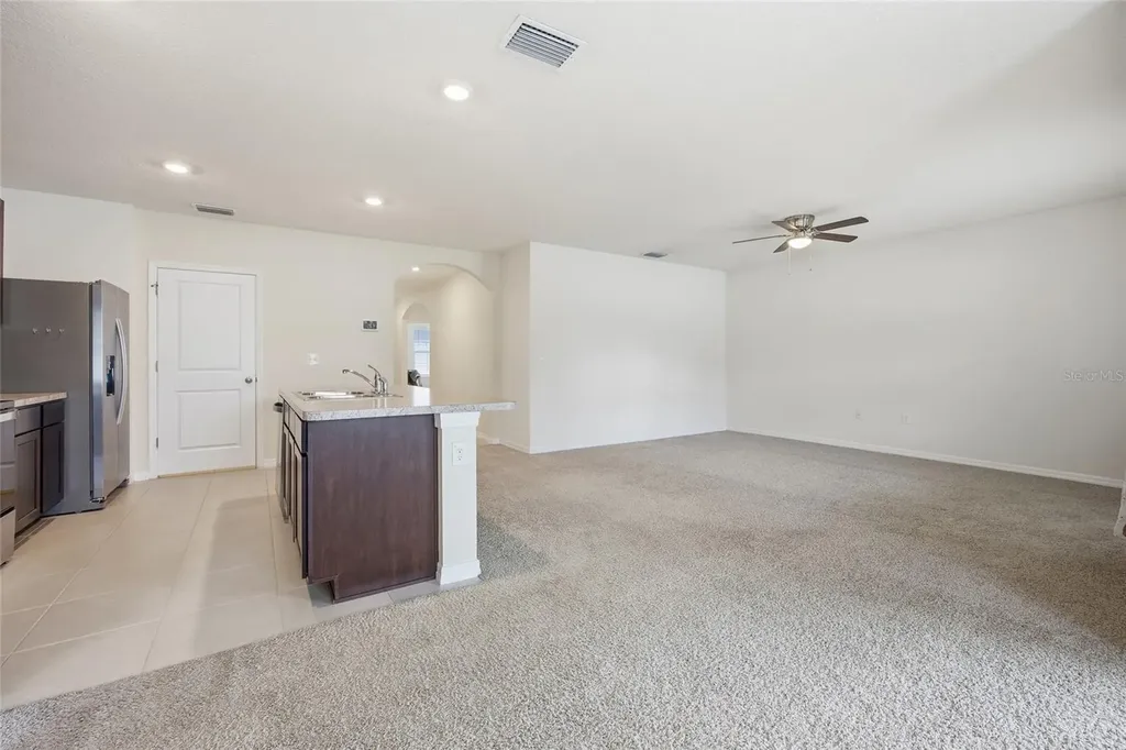 3865 SE 98th Place Belleview FL 34420