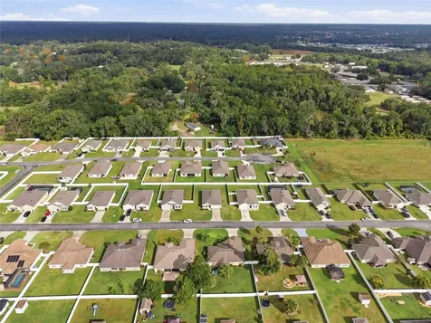 3865 SE 98th Place Belleview FL 34420