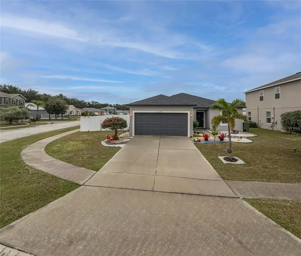 1125 Brenton Manor Drive Winter Haven FL 33881