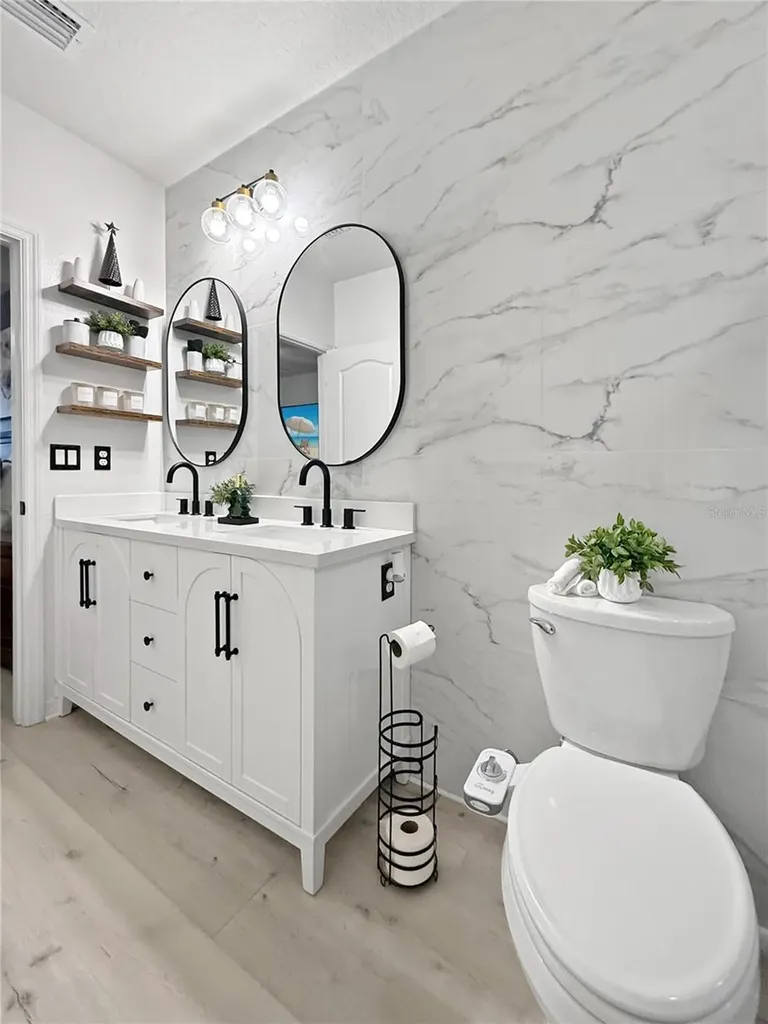 1125 Brenton Manor Drive Winter Haven FL 33881