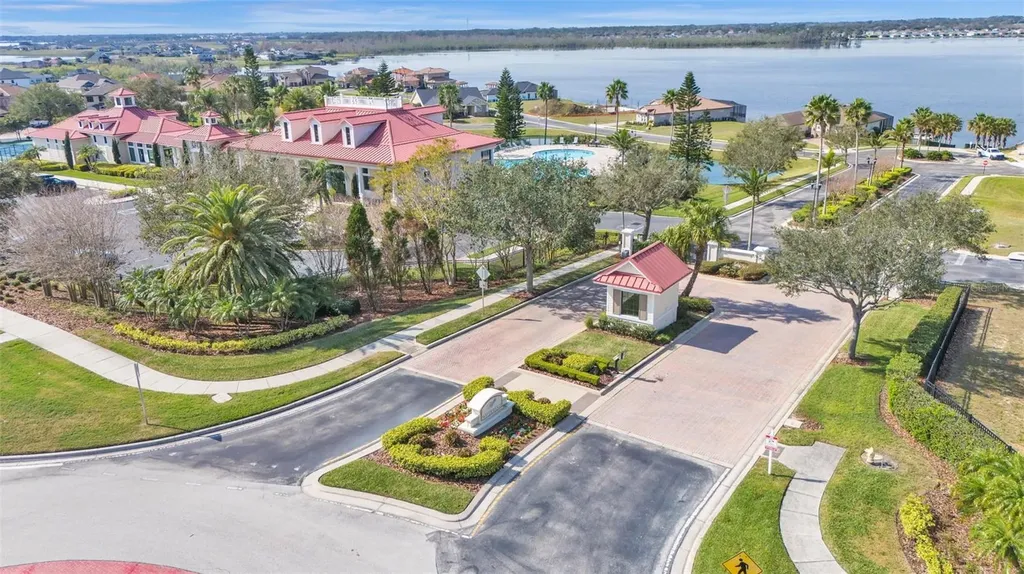 383 Adams View Lane Auburndale FL 33823