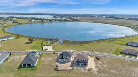 383 Adams View Lane Auburndale FL 33823
