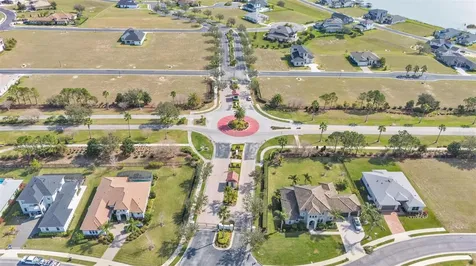 383 Adams View Lane Auburndale FL 33823