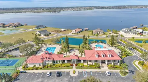 383 Adams View Lane Auburndale FL 33823