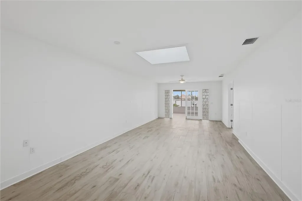 462 63rd Street Holmes Beach FL 34217