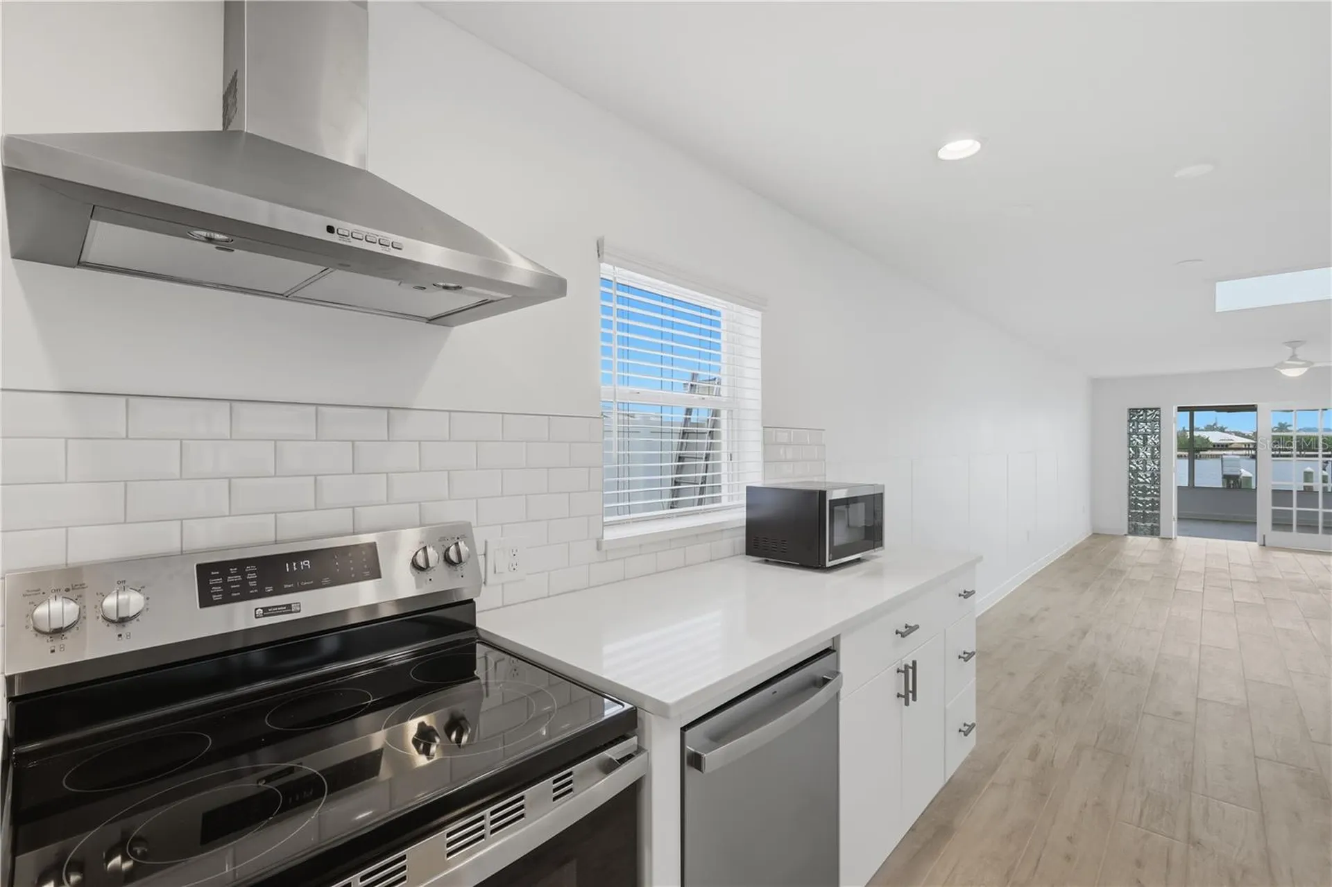 462 63rd Street Holmes Beach FL 34217