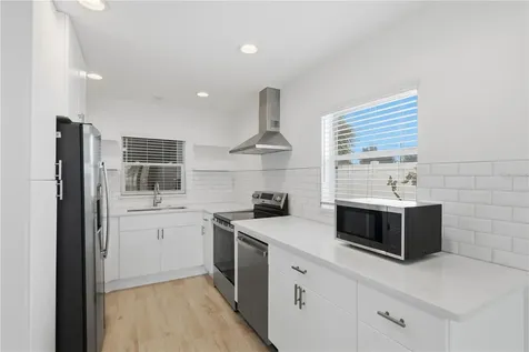 462 63rd Street Holmes Beach FL 34217