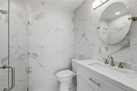 462 63rd Street Holmes Beach FL 34217