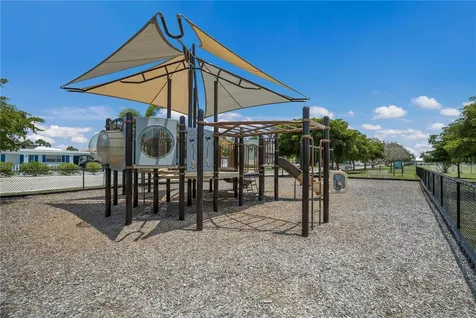 462 63rd Street Holmes Beach FL 34217