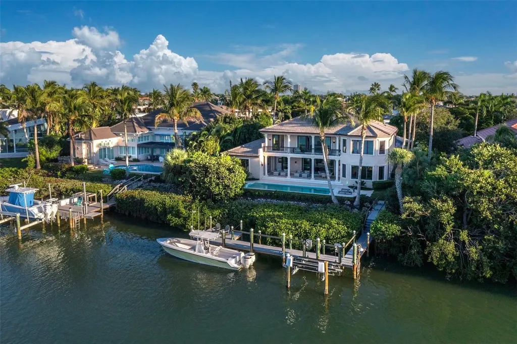 65 Lighthouse Point Drive Longboat Key FL 34228