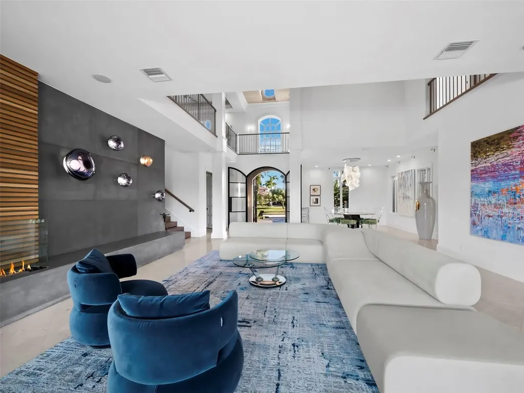 65 Lighthouse Point Drive Longboat Key FL 34228