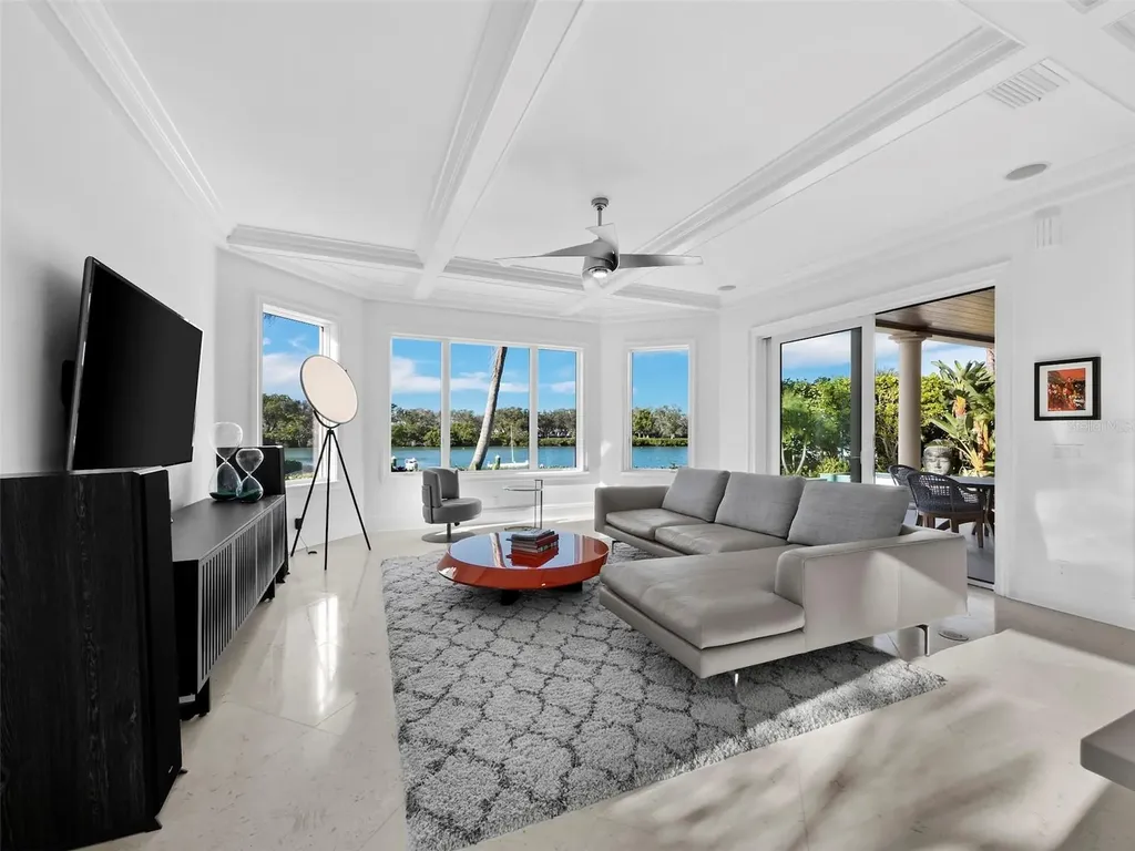 65 Lighthouse Point Drive Longboat Key FL 34228
