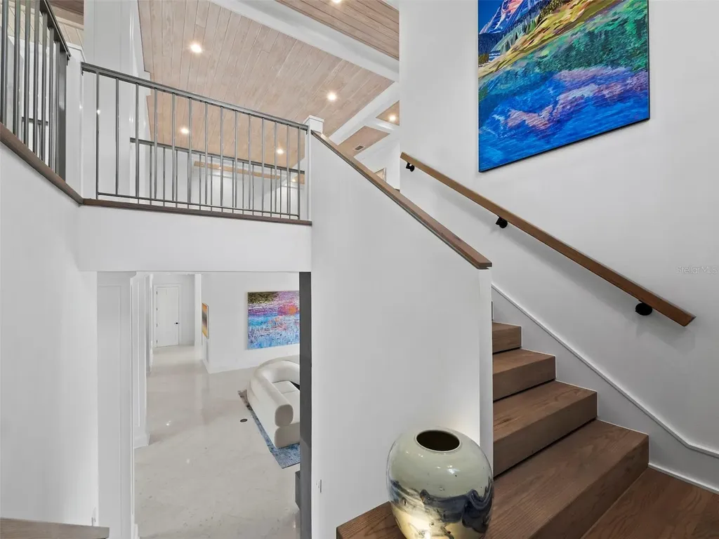 65 Lighthouse Point Drive Longboat Key FL 34228