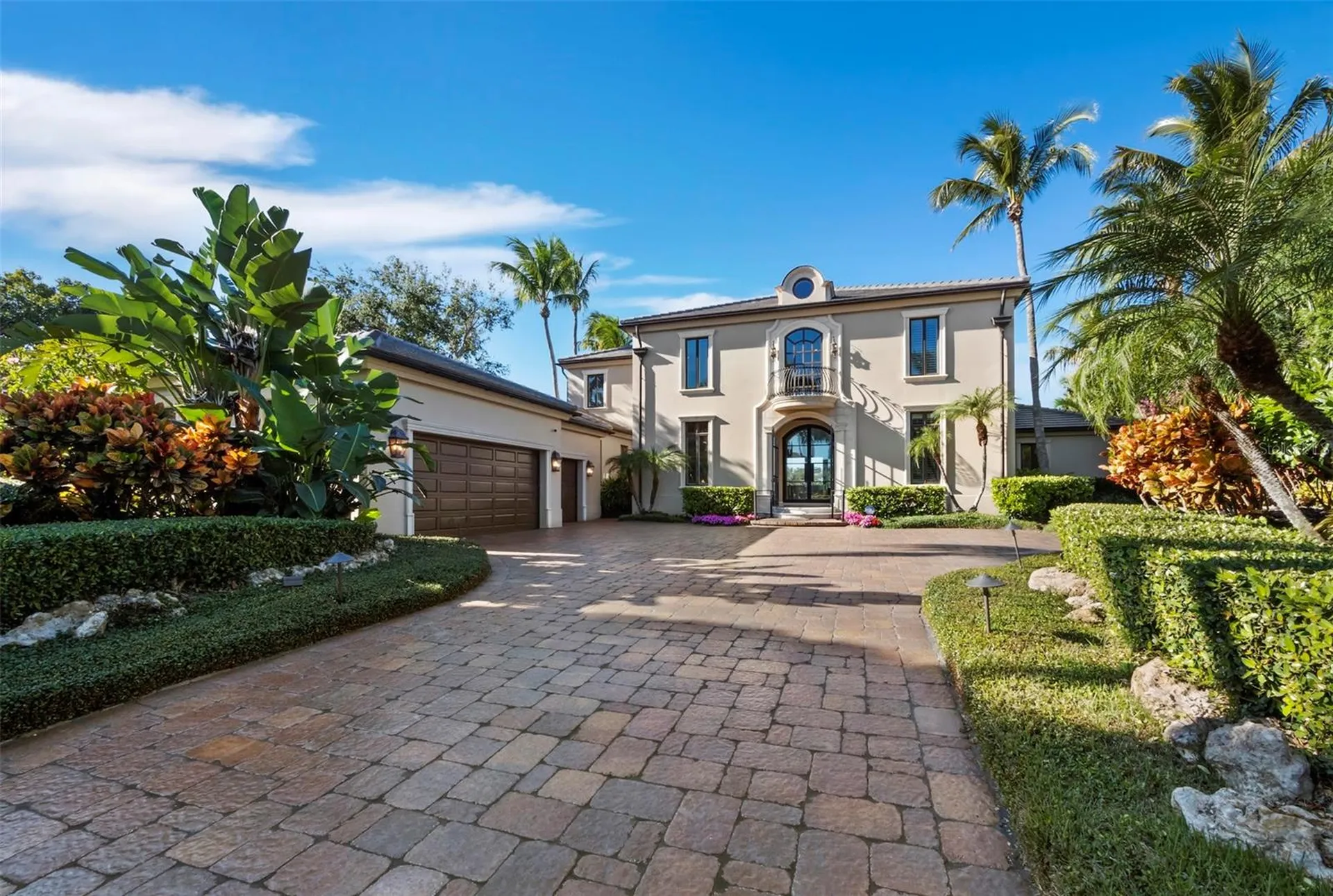 65 Lighthouse Point Drive Longboat Key FL 34228